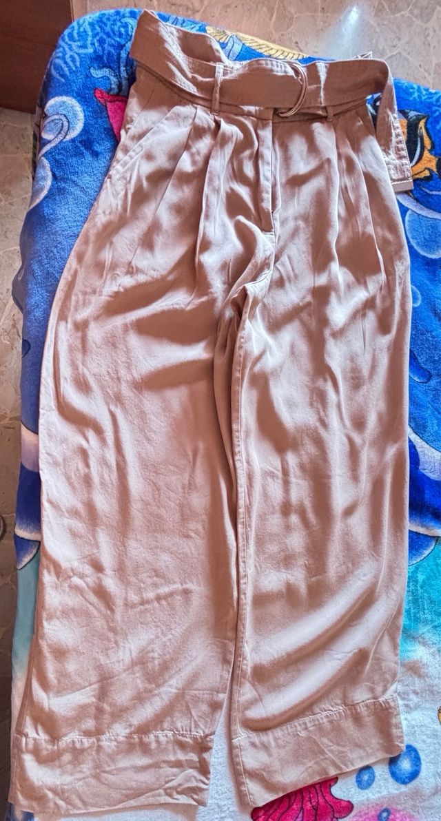 Pantaloni ampi estivi