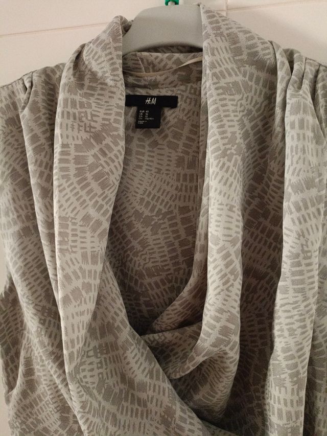 Vestido H&M beige sin mangas - M