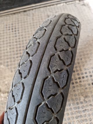 Neumático 110/90-16