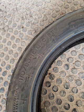 Neumático 110/90-16