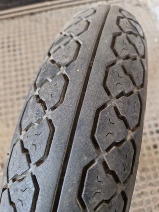 Neumático 110/90-16