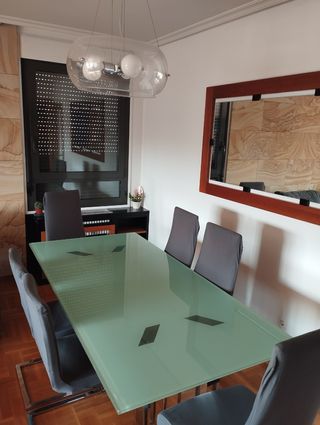 Mesa cristal moderna + 6 sillas gratis