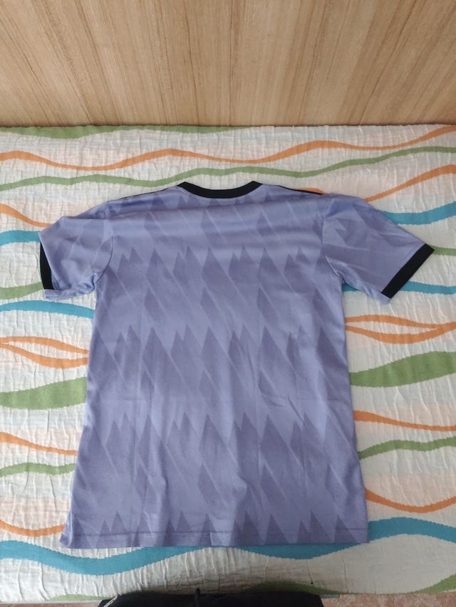 Camiseta Real Madrid 22-23 visitante
