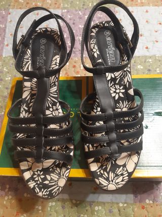 Sandalias Arianna negras T.38 nuevas más cosas en 