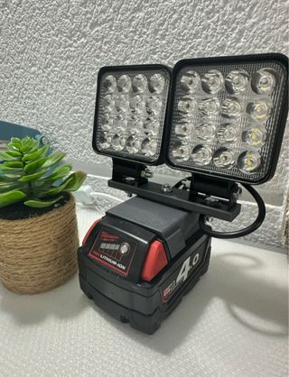 Foco LED Milwaukee 