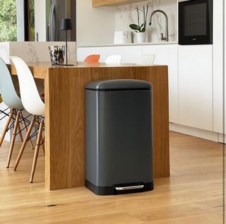 Cubo basura pedal 40L Gris