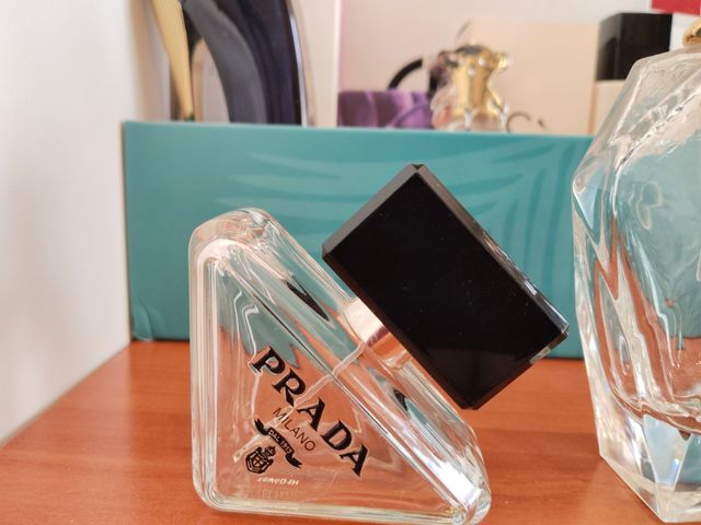 Perfumes botes vacíos!
Lote de cuatro