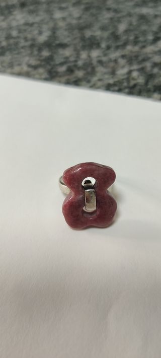 Anillo Tous  plata y oso de gema Rodonita.
Cruise.