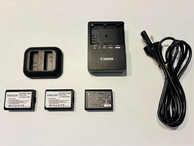 Fotocamera reflex / DSLR Canon EOS 1300D