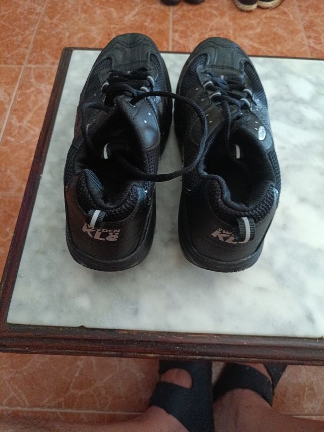 Zapatillas deportivas negras