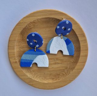 Pendientes azules y blancos Nuevos