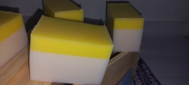 Jabón glicerina leche de cabra y manteca karité