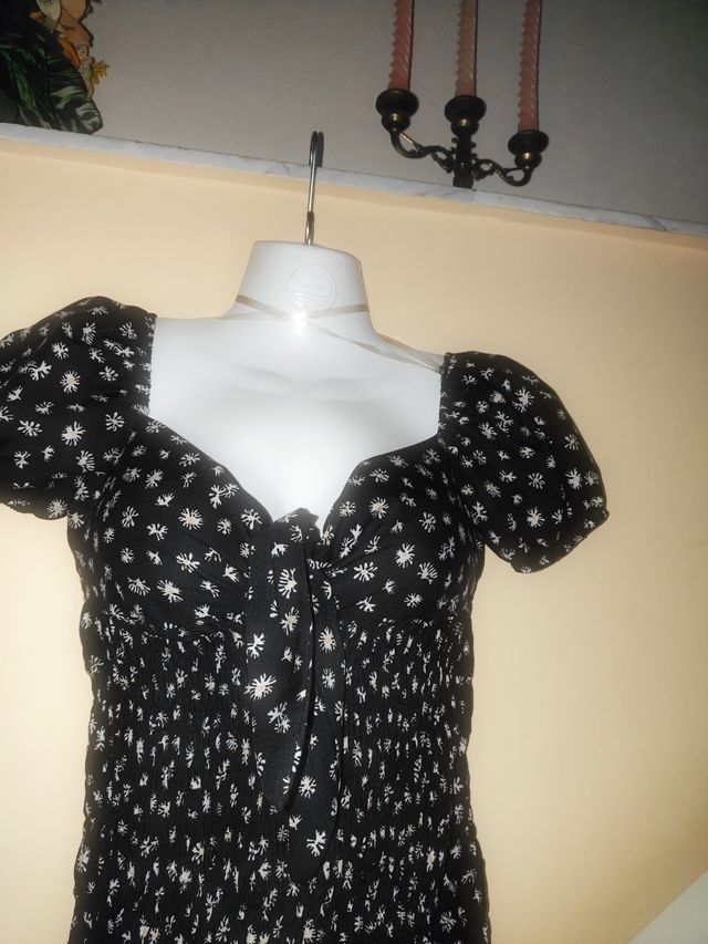 Vestito estivo nero a fiori