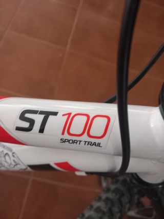 Bicicleta Rockrider ST100