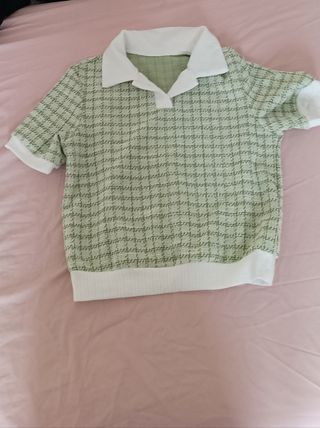 Blusa de cuadros verde y blanca