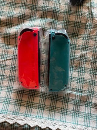 2 Joy-Con Switch: Rosso & Turchese