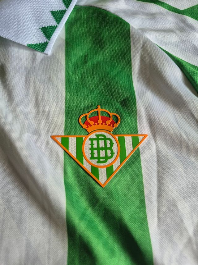 Camiseta de fútbol con nombre y número Talla L