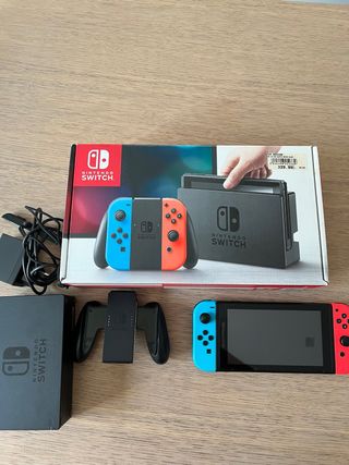 Nintendo Switch 