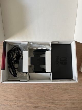 Nintendo Switch 