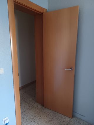 Puerta interior madera