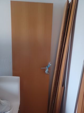 Puerta interior madera