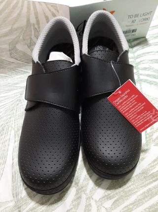 Zapatos de trabajo DIAN