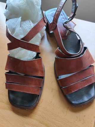Sandalias Martinelli marrón