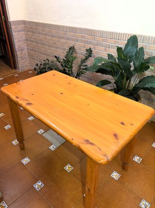 Mesa madera maciza