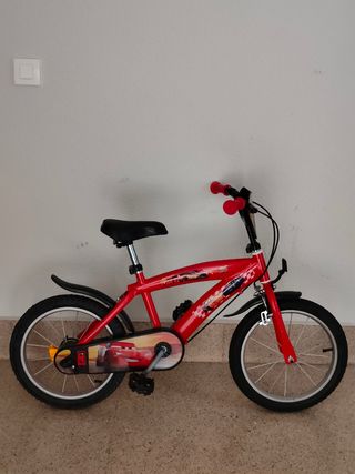 Bicicleta infantil Cars 16" roja