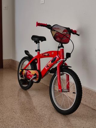 Bicicleta infantil Cars 16" roja