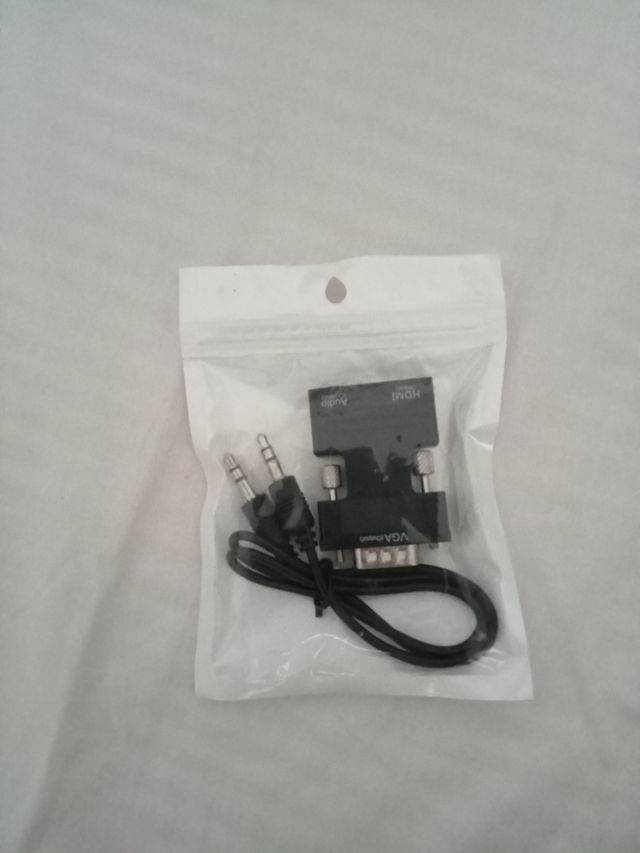 Adaptador HDMI a VGA con audio