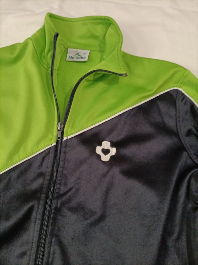 Chaquetilla deportiva Dehonianos
