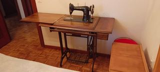 Máquina coser Singer con mueble