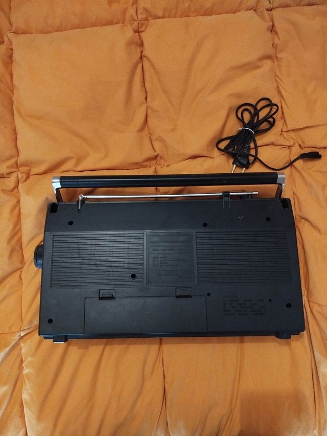 Radio cassette Sanyo vintage