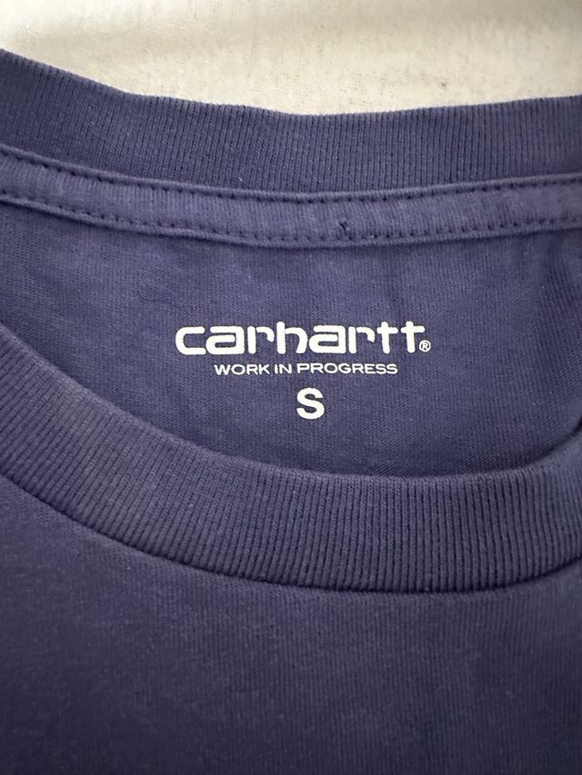 Camiseta Carhartt morada