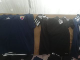 Equipación fútbol Adidas 

