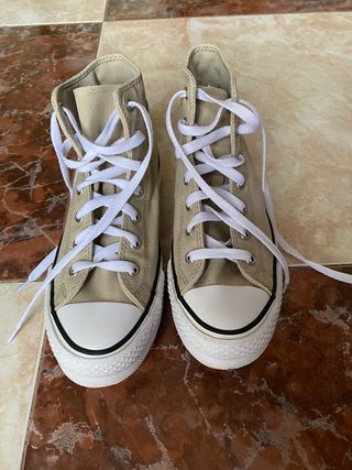 Converse plataforma beige