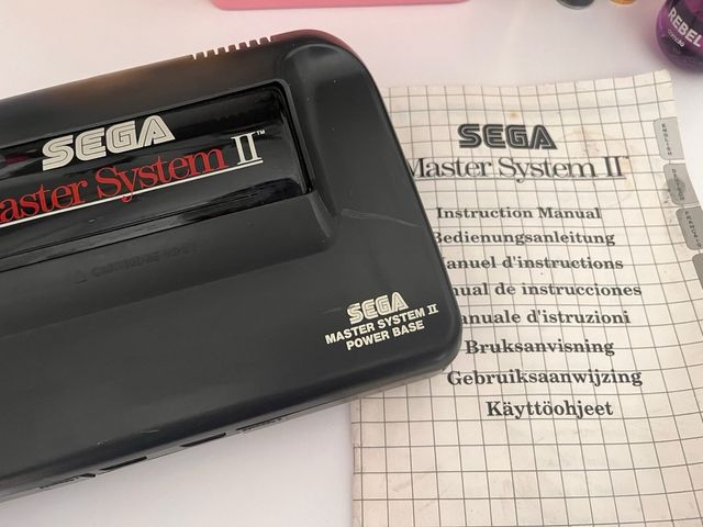 Sega Master System II - Consola