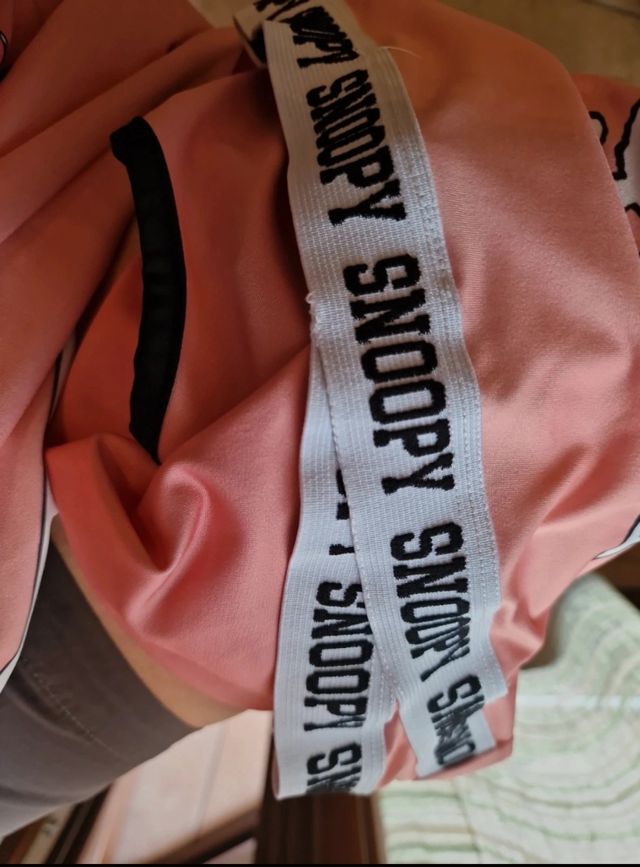 Completo Peanuts bimba rosa