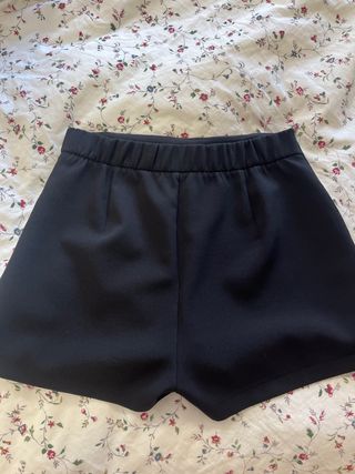 Falda pantalón negra