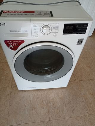 Secadora LG 8Kg Dual Inverter A+++ RC80U2AV4D