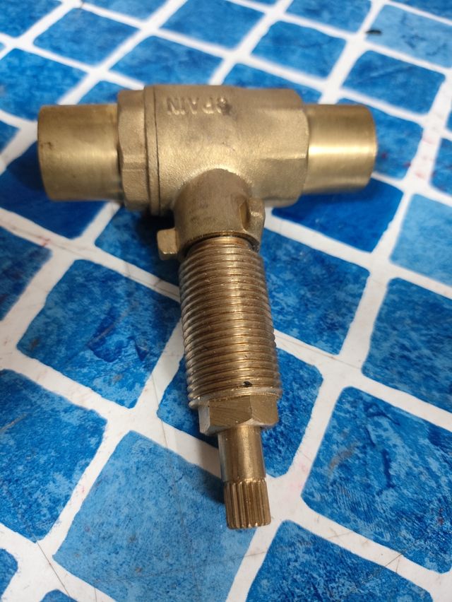 35 Válvulas de bola 18mm empotrar