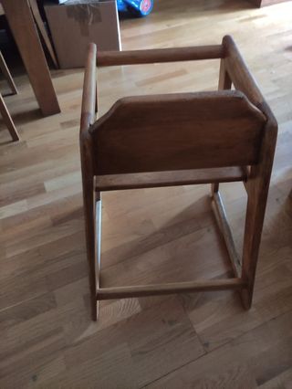 Trona madera infantil