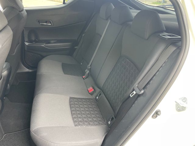 Toyota C-HR 2.0 180H Advance
