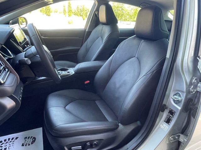 TOYOTA Camry 2.5 220H Advance