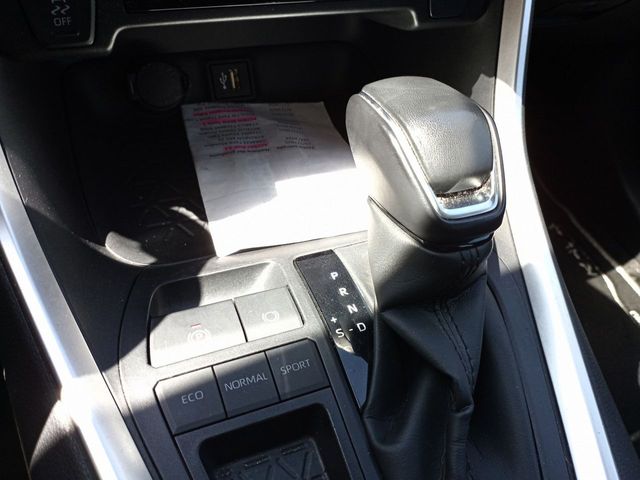 Toyota Rav4 2.5I 220H Business 4x2