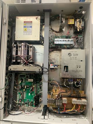 Centro de mecanizado Haas VF-5