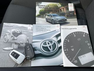 TOYOTA Corolla 2.0 180H FEEL ECVT TOURING SPORT