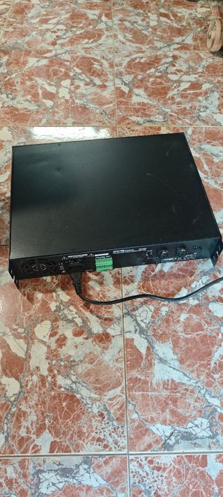Amplificador Apart PA240P - Negro