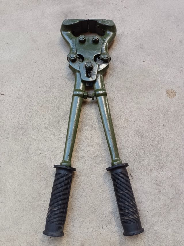 Tenazas Veterinarias